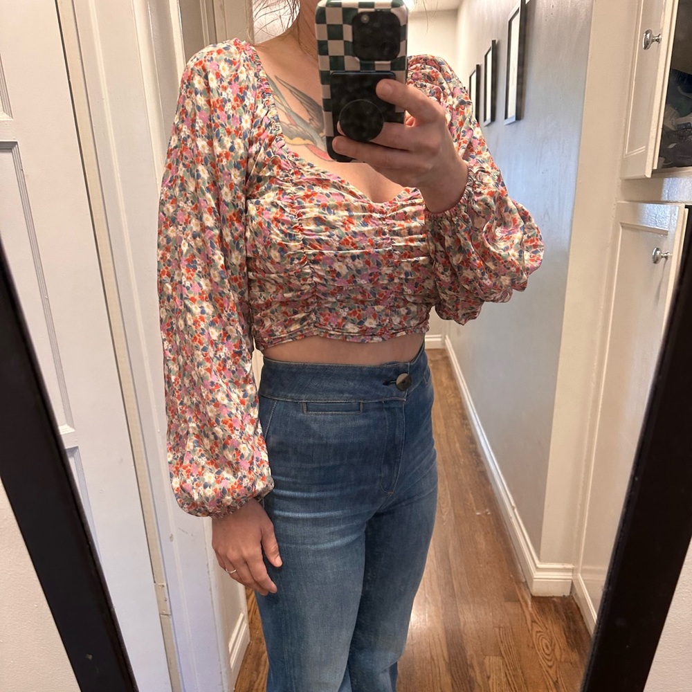 Billabong long sleeve crop top